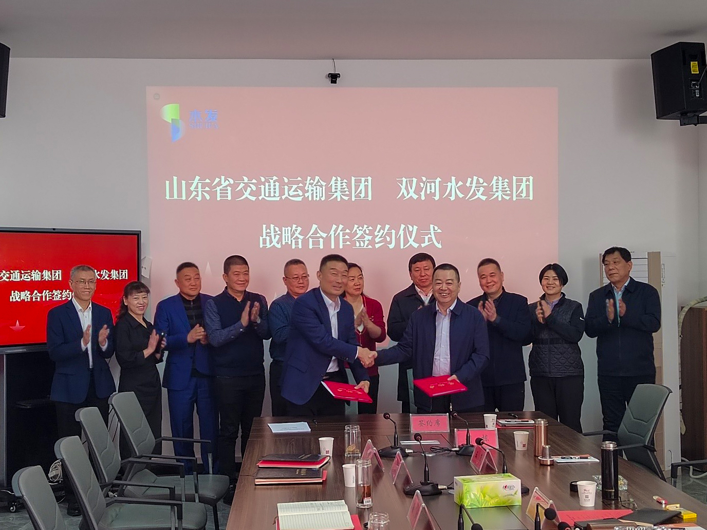 90c7b876f11d8cb25197770d29cb2e13.jpg 90c7b876f11d8cb25197770d29cb2e13.jpg